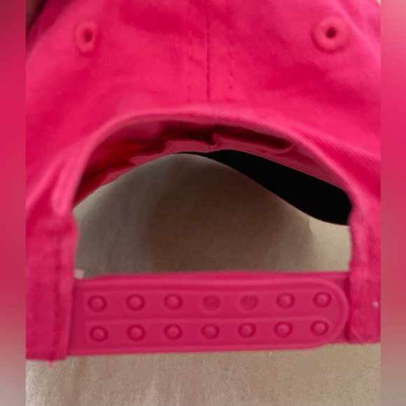 NIKE women’s size 4-6x Hot Pink adjustable cap. - Picture 8 of 10